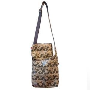 Susie Faulks Daisy purse and makeup bag